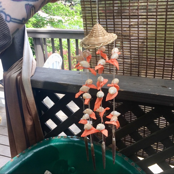 Simple sea shell chandelier 🐚 - Picture 2 of 2